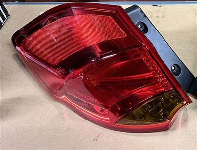 Kia Cee'd II (JD) bal hátsó lámpa 92401a20 92401-A20