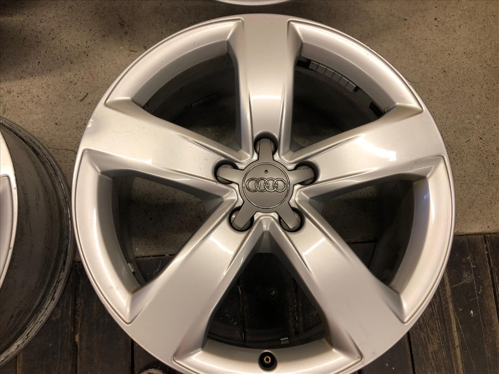 18 col gyári Audi alufelni 18 colos 5x112 1. kép