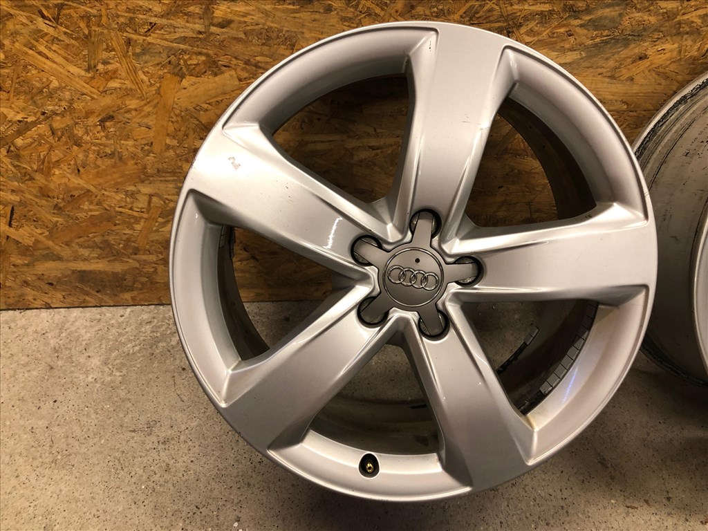 18 col gyári Audi alufelni 18 colos 5x112 4. kép