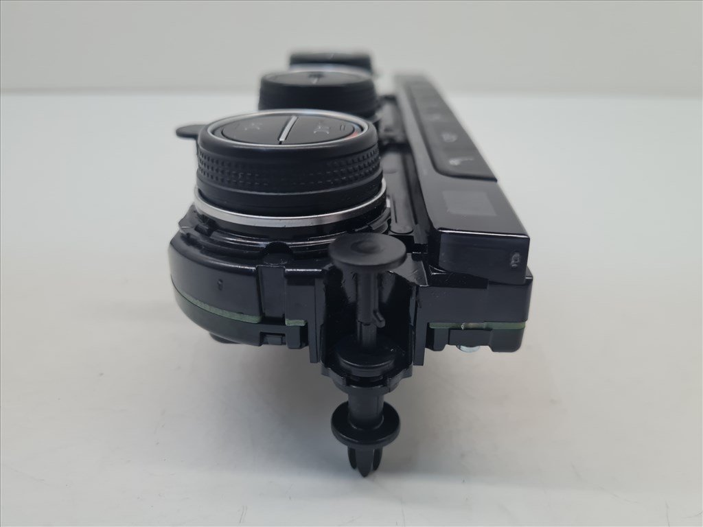 Volkswagen Golf VII fűtéskapcsoló (27120) 5g090044aa 3. kép