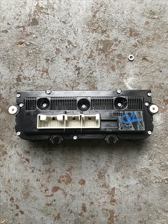 Skoda Octavia II klímavezérlő  2. kép