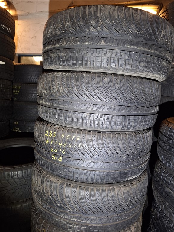  235/50/17"  Michelin téli gumi  2. kép