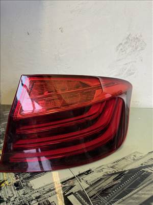 BMW 5-ös sorozat F10/F11 Bmw F10 LCI jobb hátsó lámpa