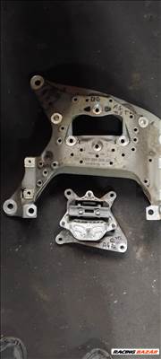 Audi A4 (B9 - 8W) Avant 3.0 TDI quattro Váltó tartó konzol 8wo399262