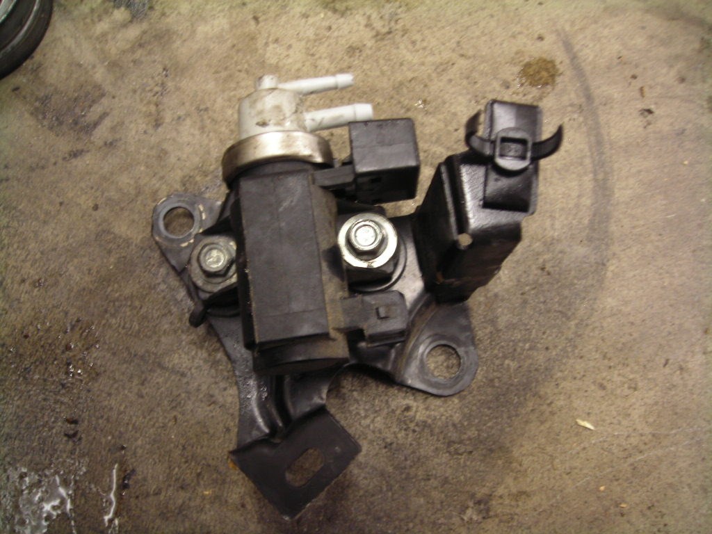 Opel Astra H 1.7CDTi Szívósor, Fojtószelep, EGR Szelep , Olajszűrő ház / Zafira B  21. kép