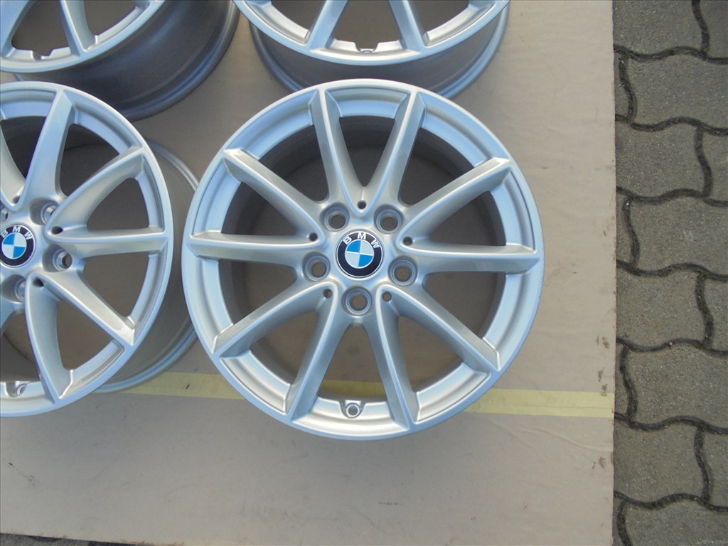 Új 16-os BMW gyári alufelni eladó 5. kép