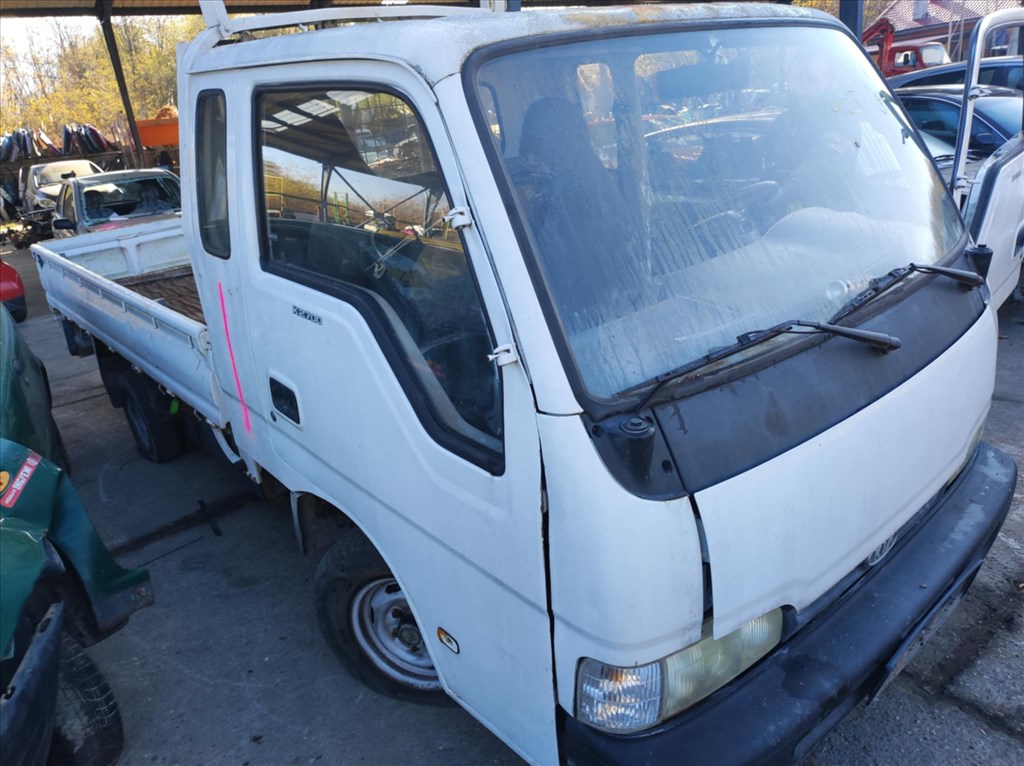 2001 KIA K2700  2.7 Diesel, manuális, platós felépítményű - balkormányos jármű bontása!  3. kép