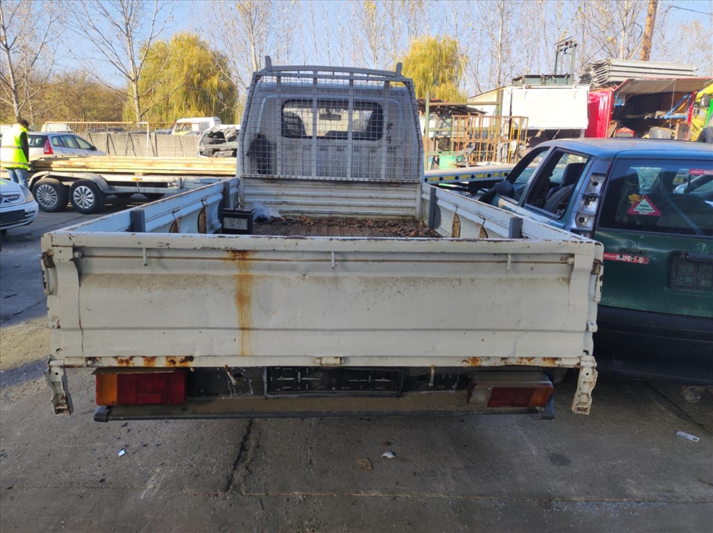 2001 KIA K2700  2.7 Diesel, manuális, platós felépítményű - balkormányos jármű bontása!  10. kép