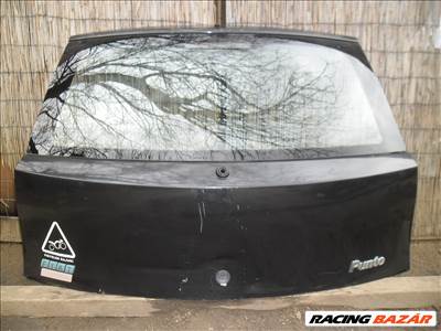 Fiat Punto II hátsó szélvédő + csomagtérajtó /5 ajtós