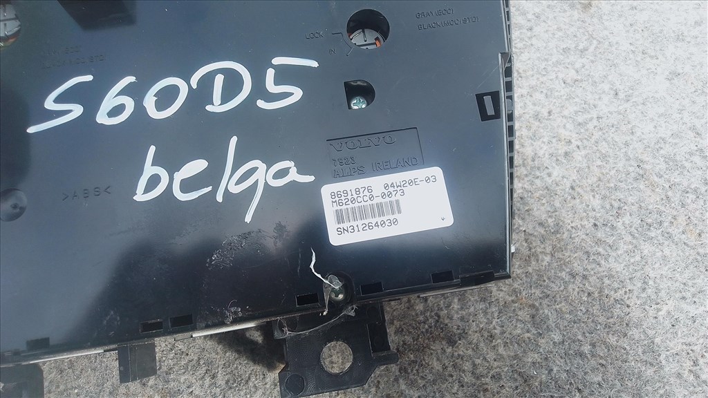 Volvo 8691876 S60 V70 XC70 fűtésvezérlő 5. kép