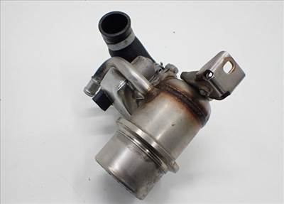Seat León III 2.0 TDI EGR hűtő 04l131512 04L131512