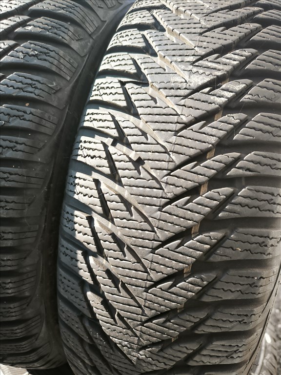  195/6515" 2db újszerű Goodyear téli gumi gumi 4. kép