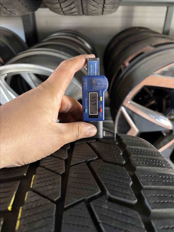 225/55 r17 Continental 2021 téligumi 4db eladó 225/55r17 garnitúra 7. kép