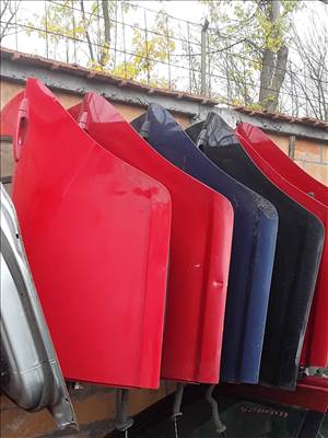 Suzuki Swift bal hátsó ajtó 