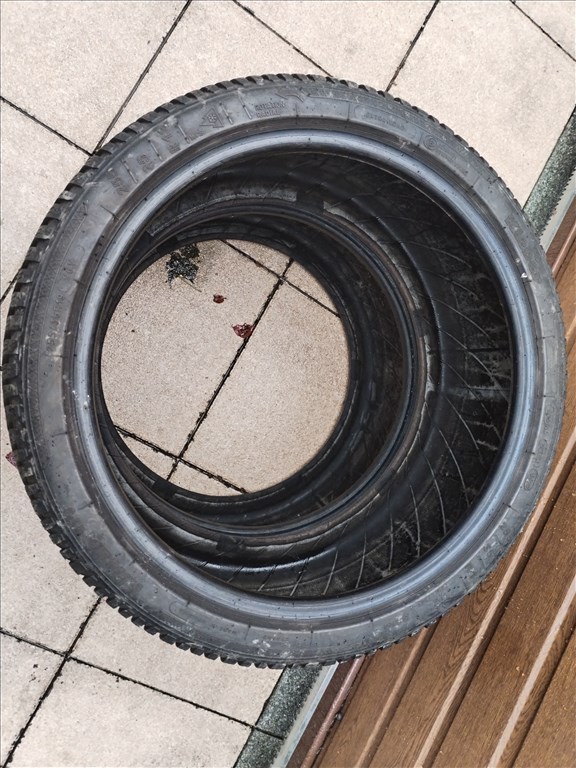  255/3519" újszerű Kleber téli gumi 2 db 2. kép