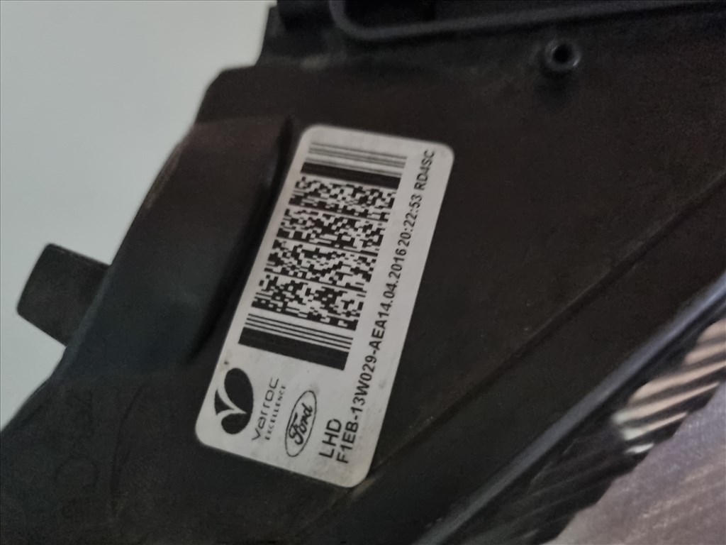 Ford Focus Mk3 (2014-2018) Jobb első fényszóró F1EB-13W029-AE 2. kép