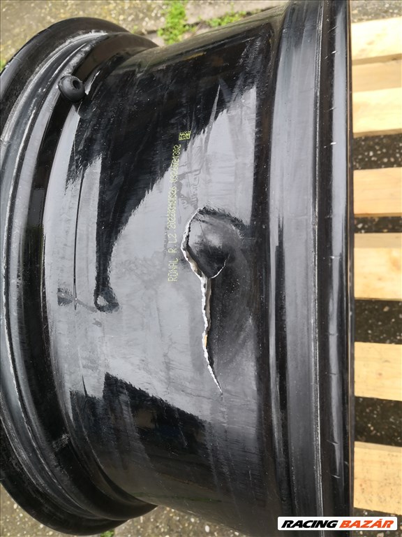 Volkswagen 19-es R-line sérült alufelni 1db 4. kép