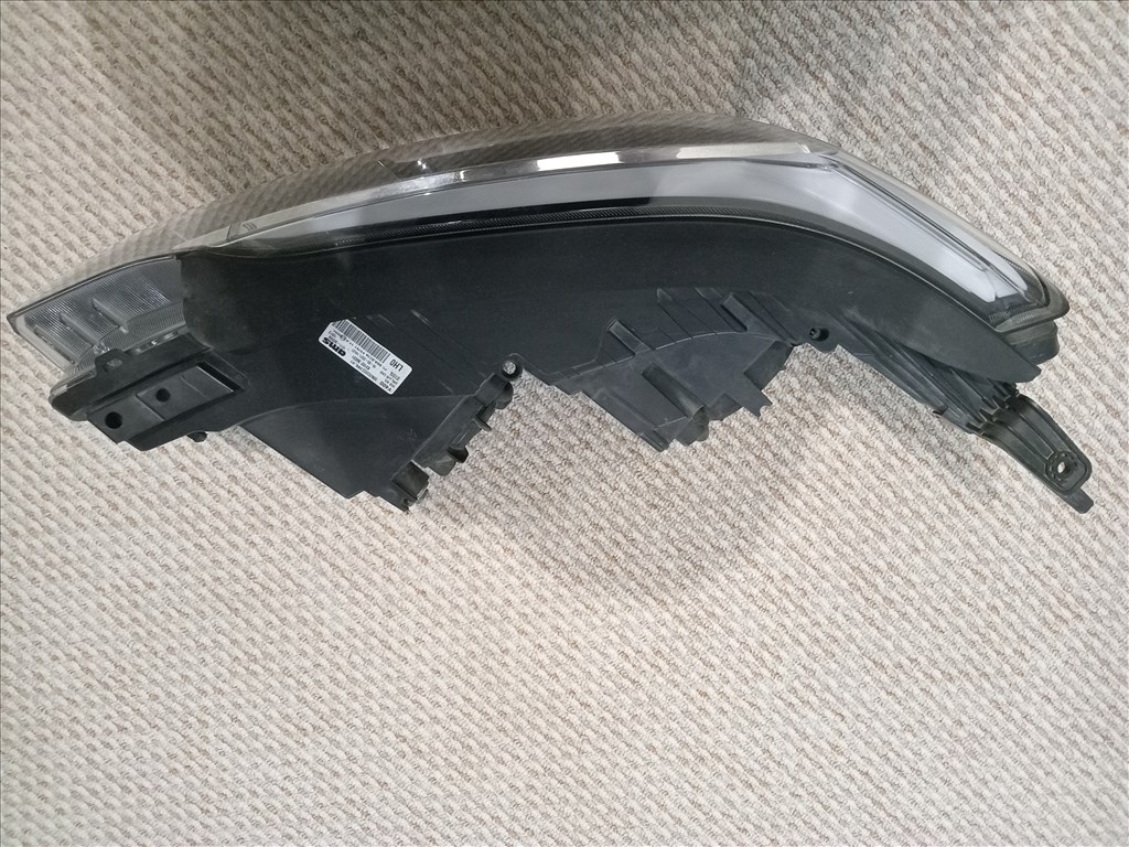 SsangYong Musso Ssangyong Musso, Xenon LED-es, jobb fényszóró.  3. kép