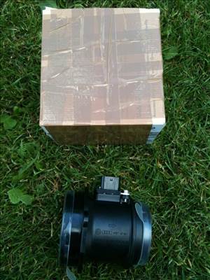 Audi A6 (C6 - 4F) C6 - 4F Légtömegmérő 059906461n