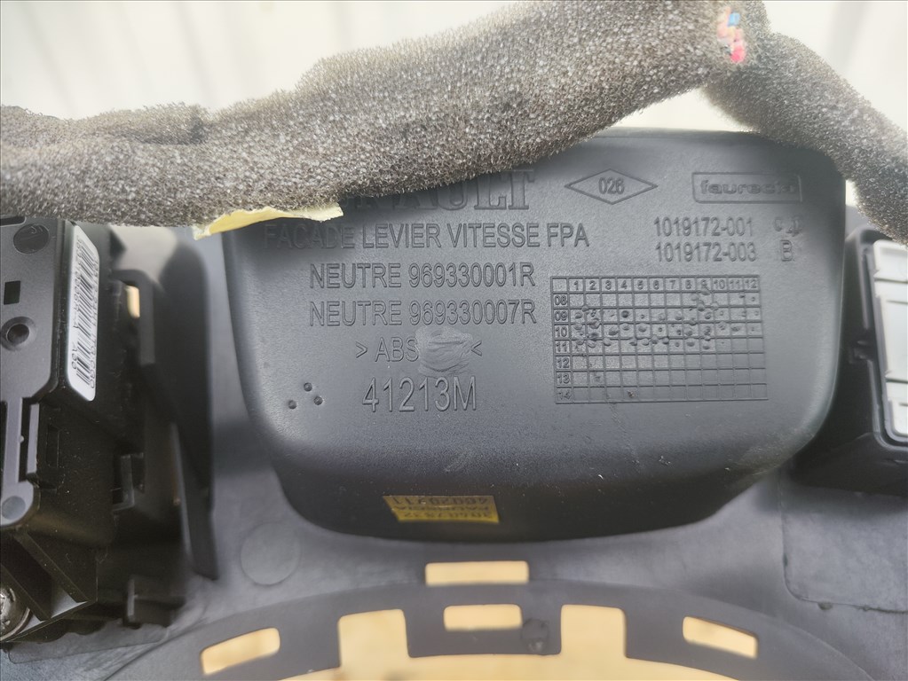 Renault Scénic III váltószoknya keret  969330001r 363210006r 6. kép