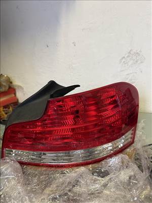 BMW 1-es sorozat E81, E82, E87, E88 Bmw E82 E88 jobb hátsó lámpa ÚJ! 7285642
