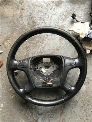 Skoda Octavia II bőr multikormány (kopott)