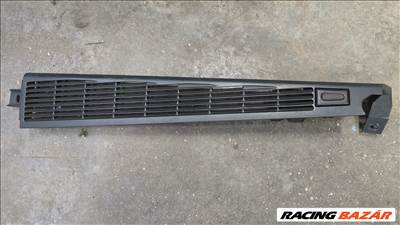 BMW 523i touring jobb hátsó belső burkolat