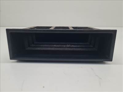 Volkswagen Golf IV, Volkswagen Bora rádió feletti tároló (25567) 1j0857058b