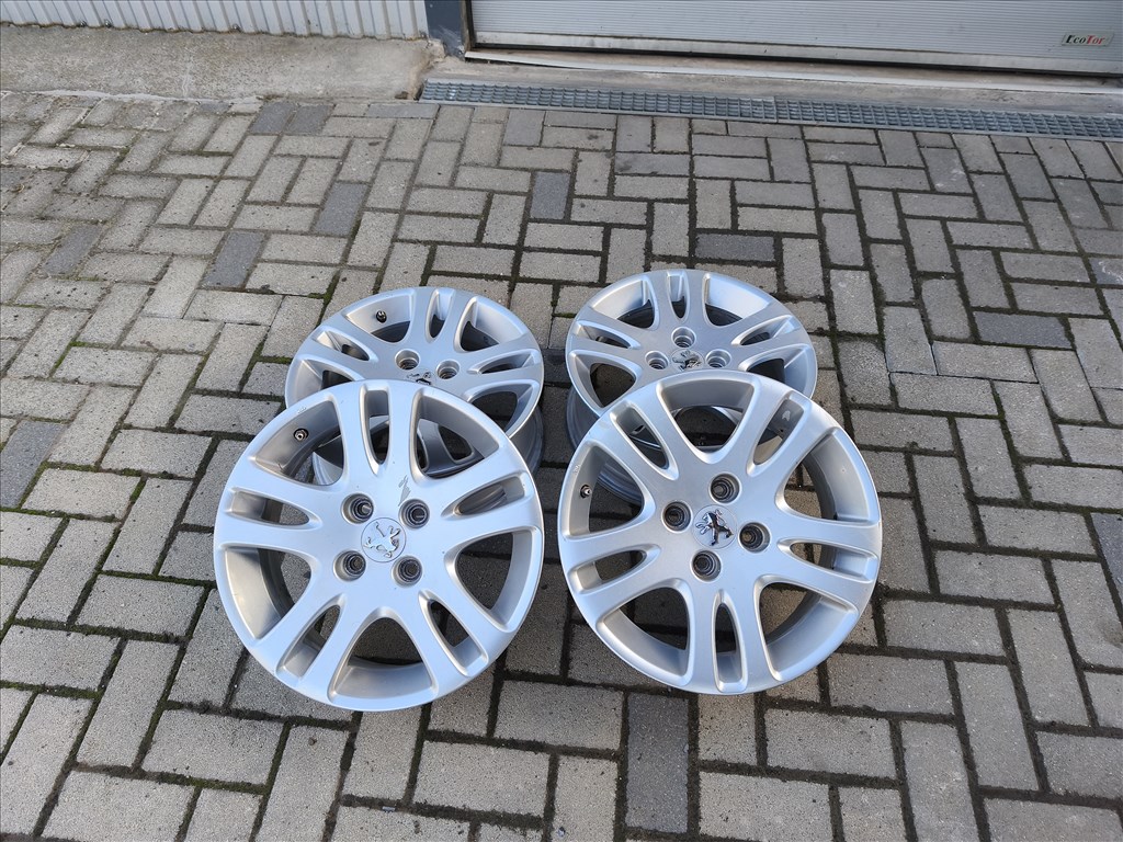  4x108 lyukosztású 6,5JJ 16" használt (gyári felni) alufelni 8. kép