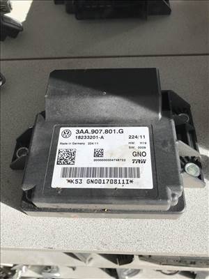 Volkswagen Passat B7 Kézifék vezérlő 3aa907801g