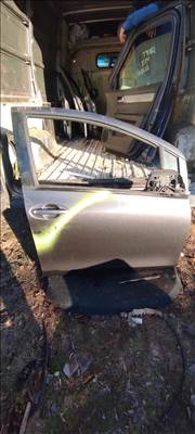 Toyota Yaris (XP90) Jobb első ajtó 