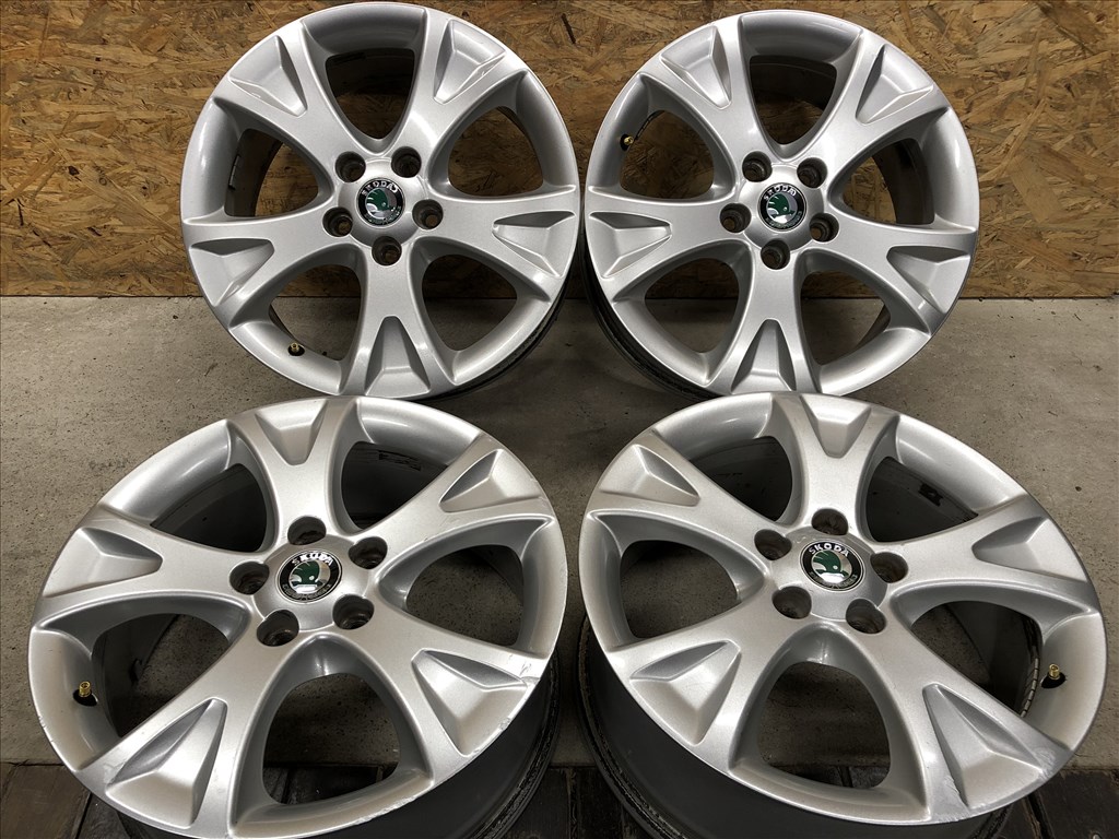 17 colos alufelni gyári Skoda Octavia 17 col 5x112 3. kép