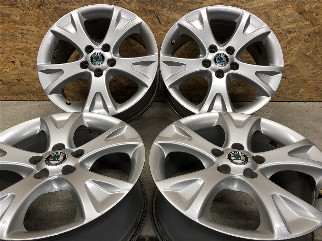 17 colos alufelni gyári Skoda Octavia 17 col 5x112 6. kép