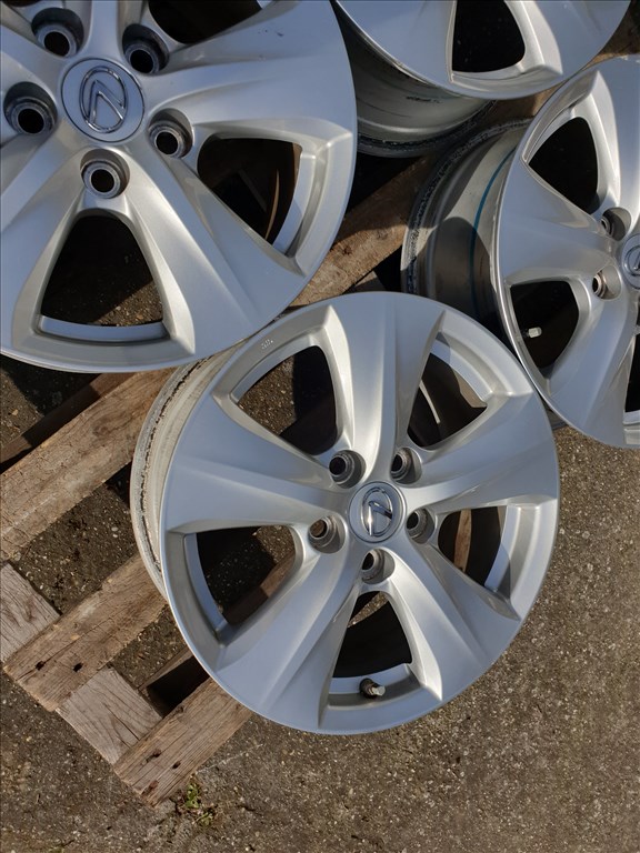 16" 5x114,3 Lexus 3. kép