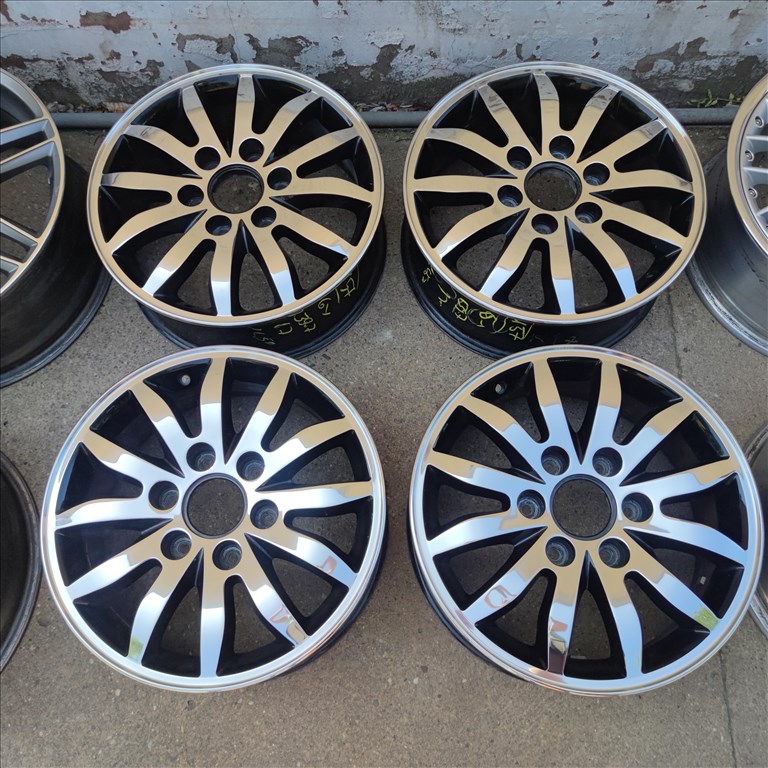 6x139,7 17 Gyári Kia,Hiunday polír alufelni 145000ft a 4db/157/ 5. kép