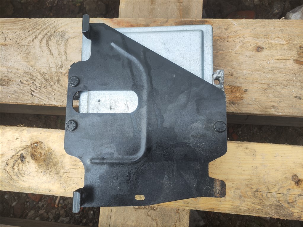 Renault Scénic III 1.5 dCi motorvezérlő elektronika  237104833r s180153110a 3. kép