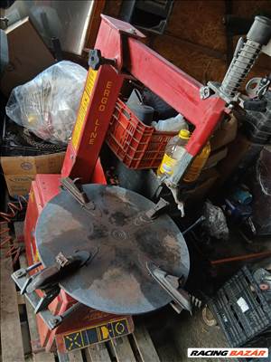 Gumiszerelőgép kerékszerelőgép gumisgép 