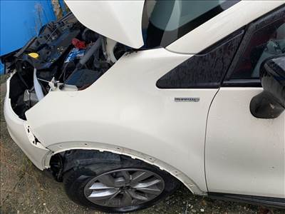 Renault Captur Sárvédő Bal első
