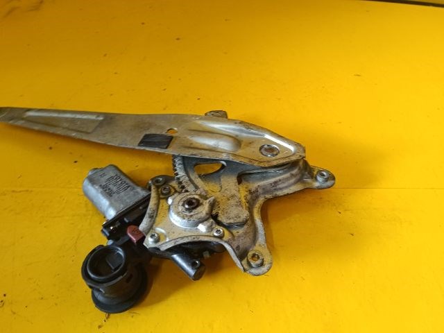 Toyota RAV4 (XA20) Jobb hátsó Ablakemelő Szerkezet (Elektromos) 8572032150 6. kép