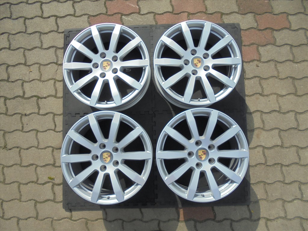 Porsche 19-es szenzoros gyári alufelni mint az új eladó 1. kép