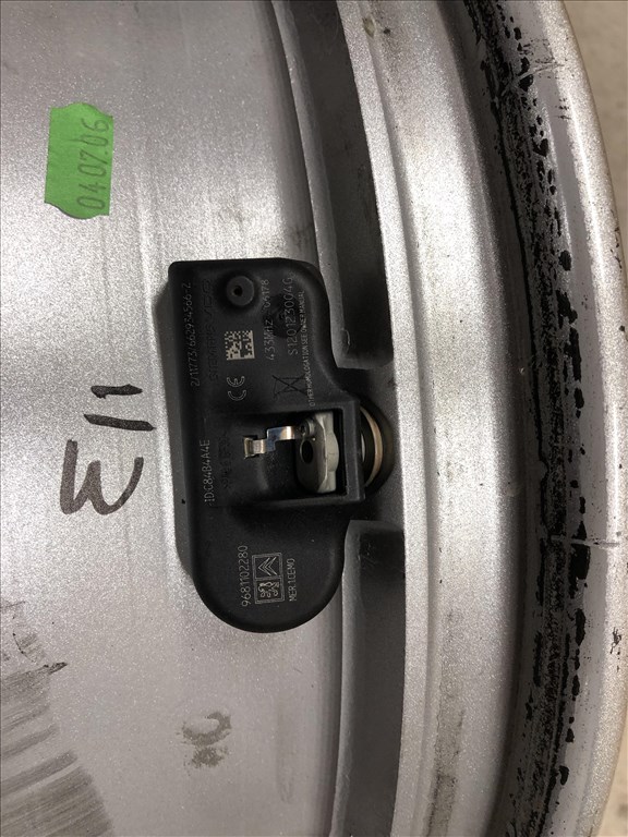 16 colos gyári Peugeot alufelni szenzor 16 col 5x108 5. kép