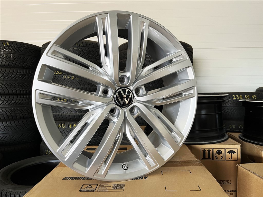 VW Tiguan 19" 5x112 gyári alufelni eladó 19 coll Golf Caddy Touran T-rock 10. kép