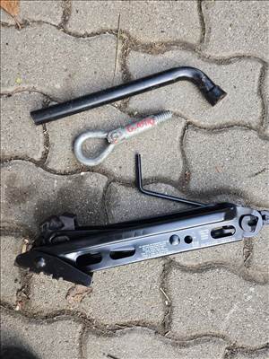 Opel Astra G, Opel Astra H, Opel Combo C, Opel,Emelő készlet kulcssal,vonoszemmel