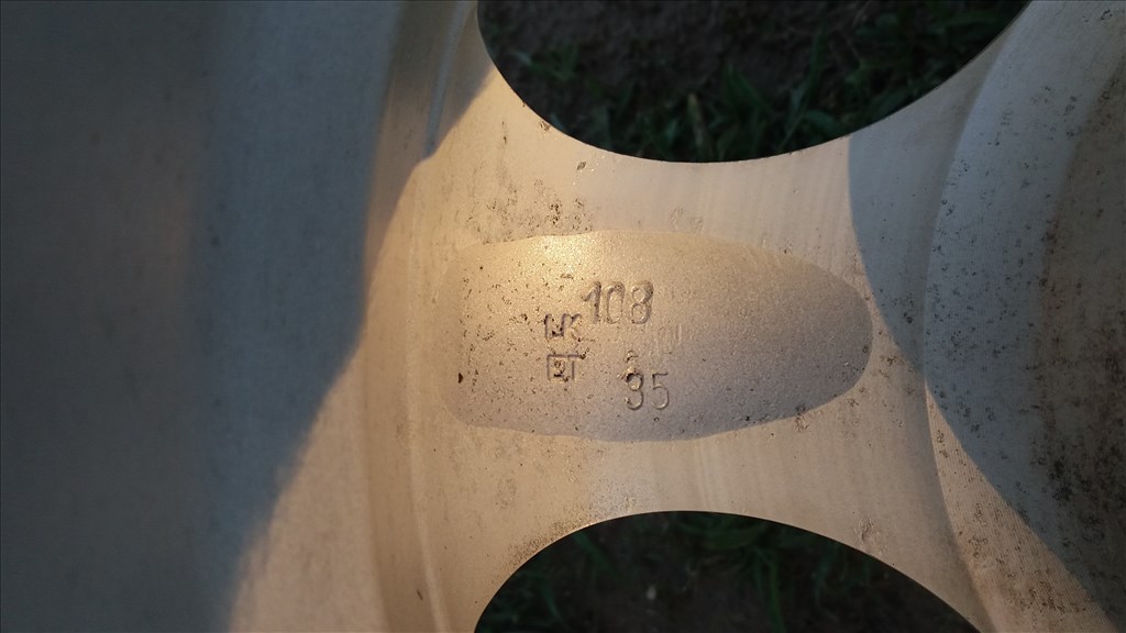 Dezent 15" 7,25 X 15 4x108 alufelnik 7. kép