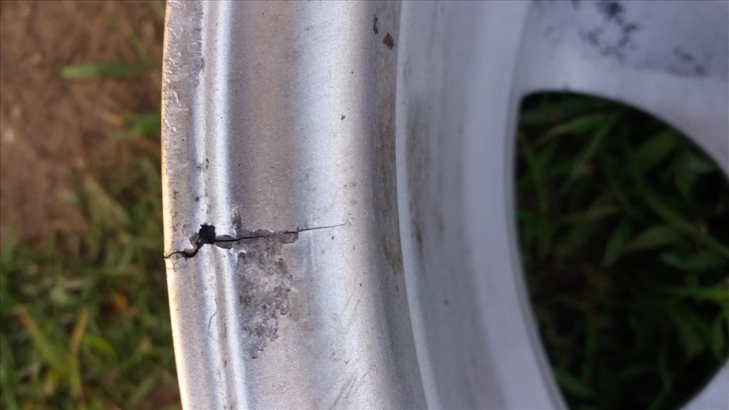 Dezent 15" 7,25 X 15 4x108 alufelnik 9. kép