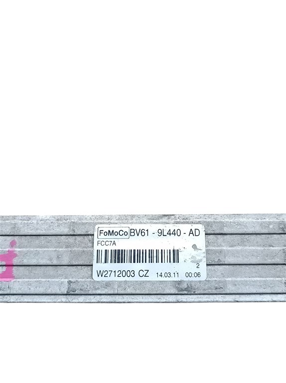 BV61-9L440-AD Töltőlevegő hűtő Ford Focus Mk3 1.6 EcoBoost intercooler C-max interkuler  3. kép