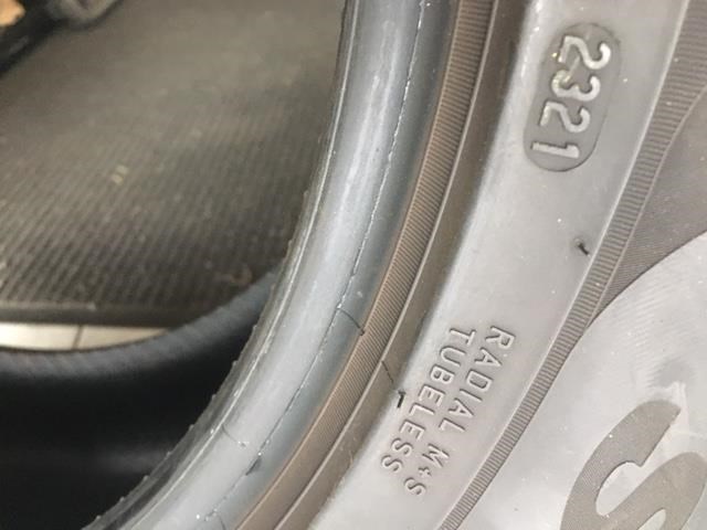  235/55 R19"  101H RunFlat használt Pirelli gumi 5. kép