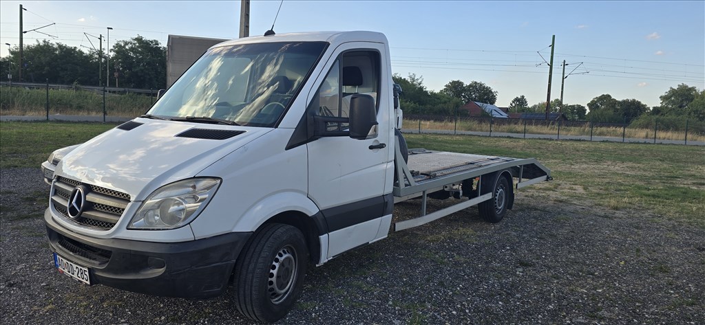 Autómentő Bérlés 1. kép