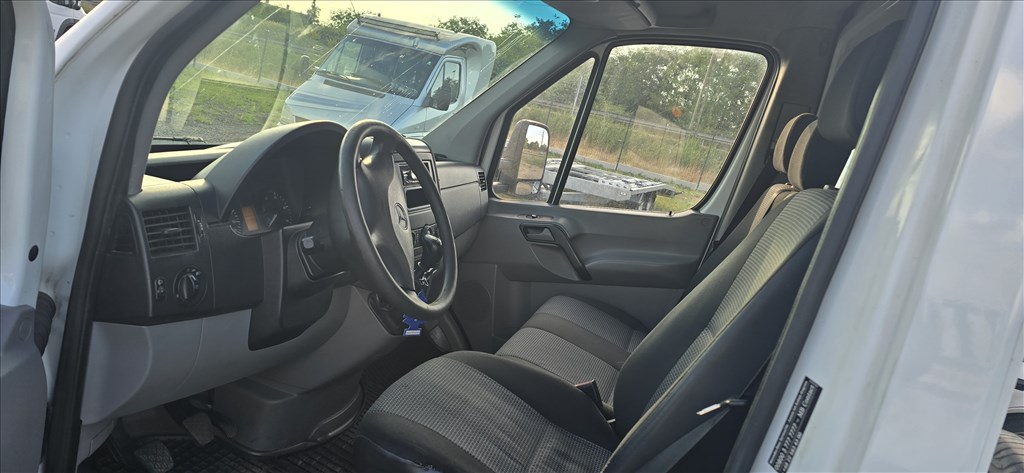 Autómentő Bérlés 3. kép