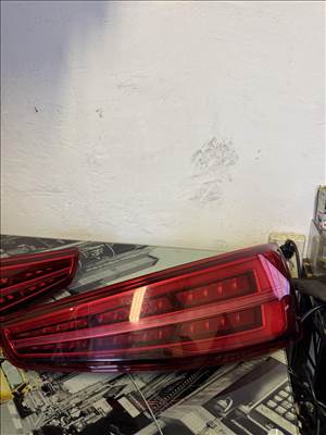 Audi Q3 8U jobb hátsó lámpa 8U0 945 094M